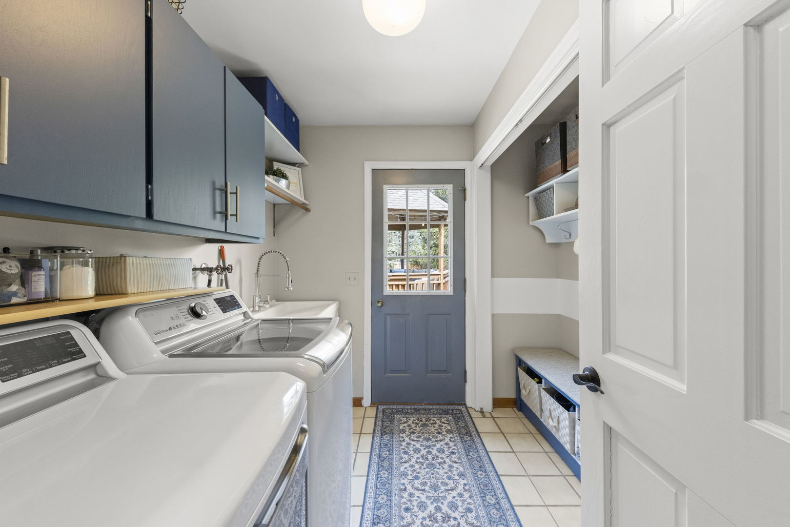 2429 Rio Grande Circle Naperville, IL 60565 - Photo 14 of 40