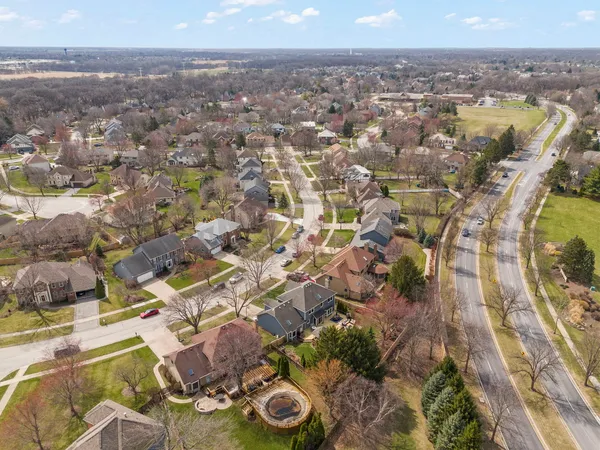 $840,000 | 2429 Rio Grande Circle, Naperville, IL 60565