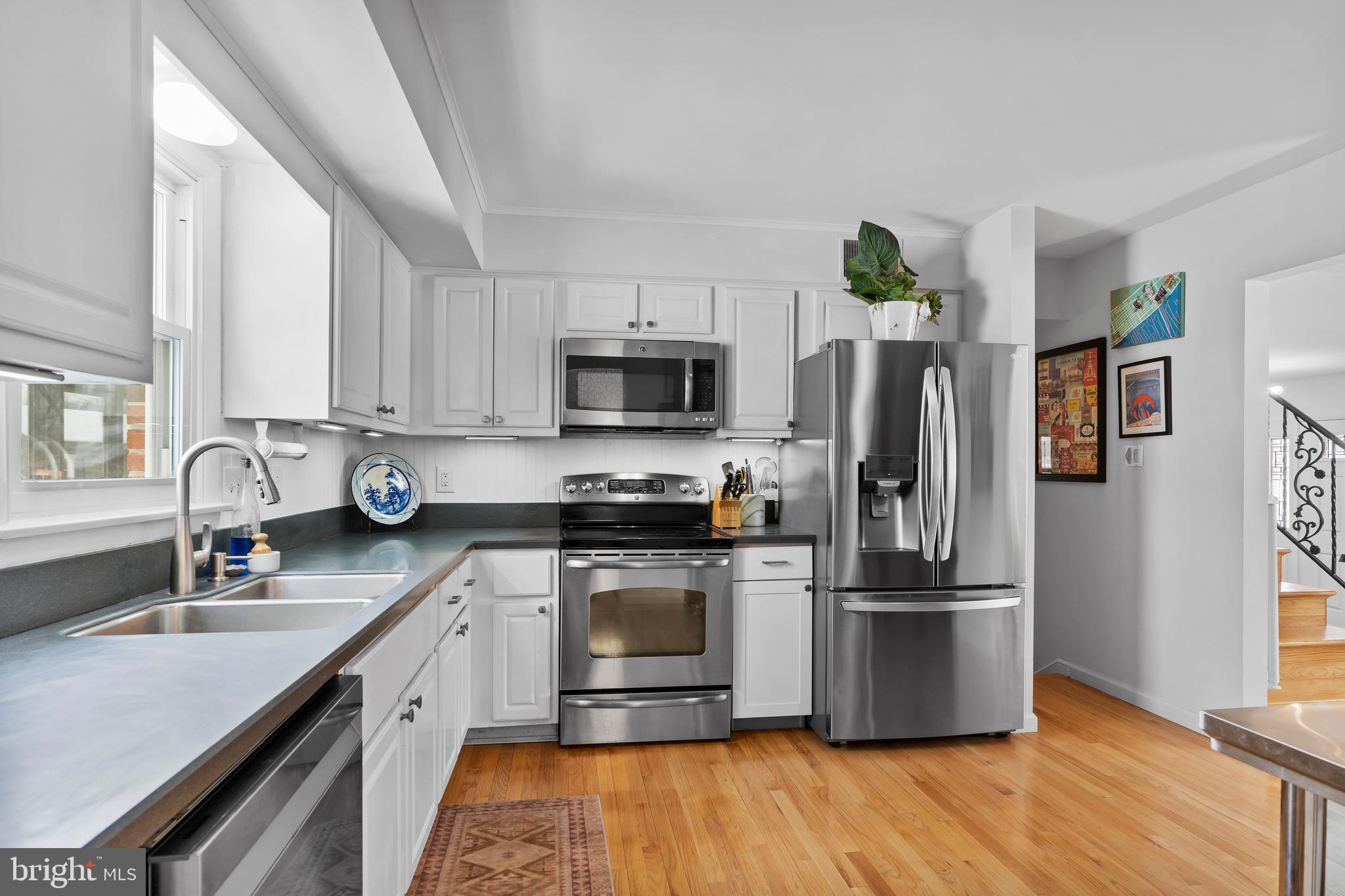 3807 Hearthstone Road Camp Hill, PA 17011 - Photo 19 of 44