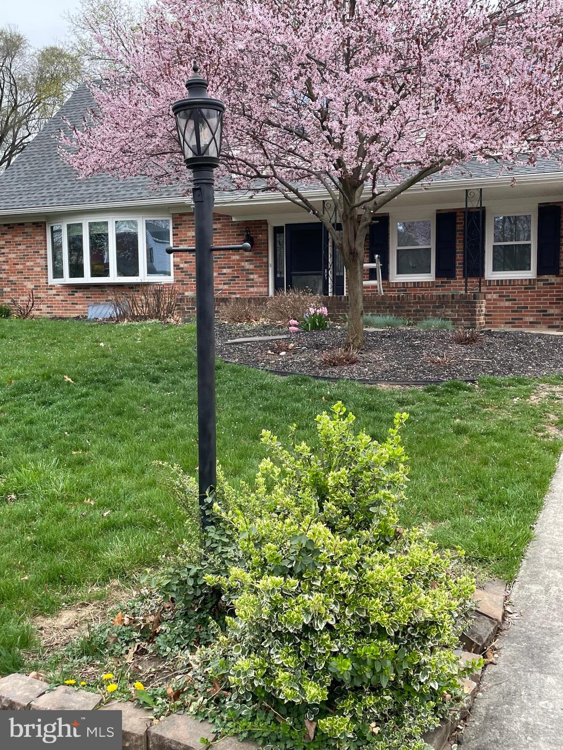 3807 Hearthstone Road Camp Hill, PA 17011 - Photo 2 of 44