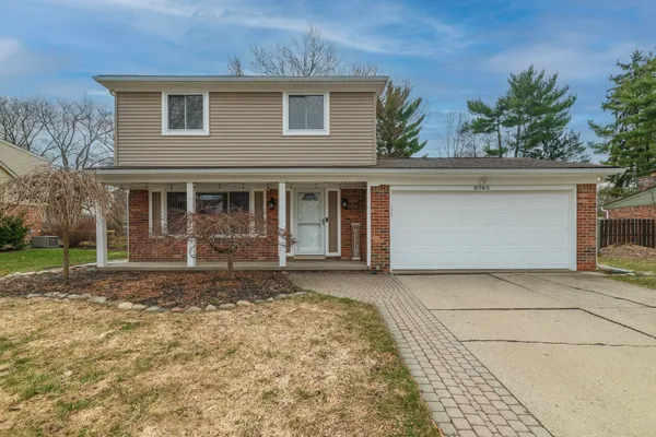 $349,900 | 8765 Buckskin Drive, Commerce Township, MI 48382