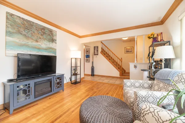 $349,900 | 8765 Buckskin Drive, Commerce Township, MI 48382