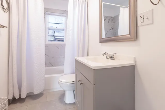 $139,900 | 1061 Agard Avenue, Benton Harbor, MI 49022