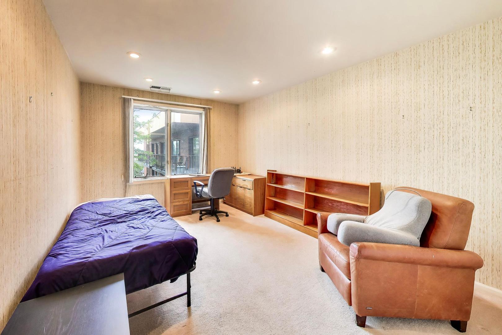 9558 Gross Point Road, Unit A605 Skokie, IL 60076 - Photo 16 of 24