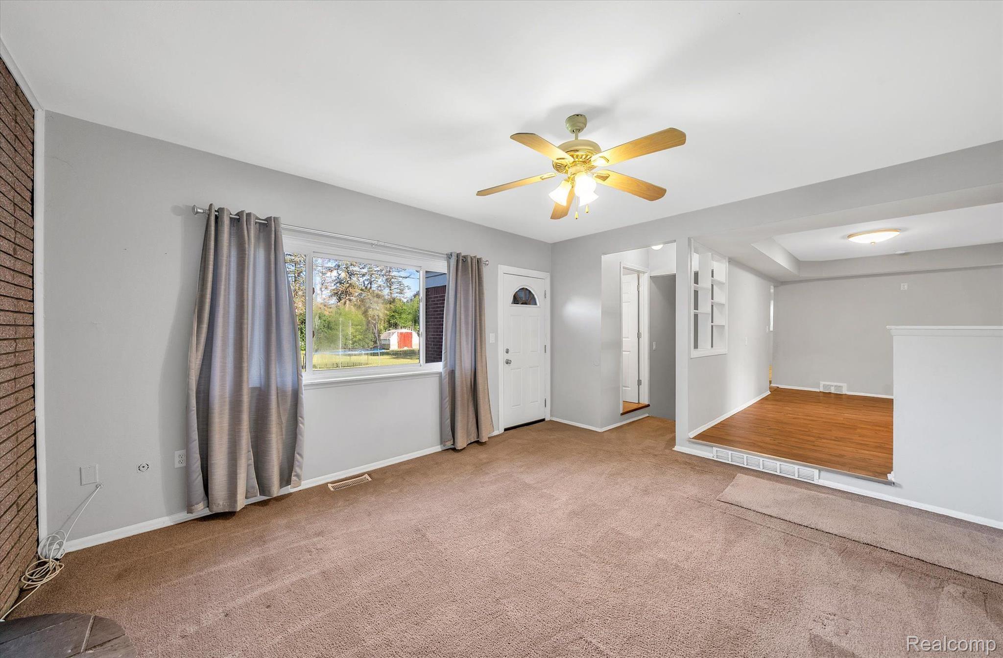 6440 Livernois Road Troy, MI 48085 - Photo 13 of 31 6440 Livernois Road