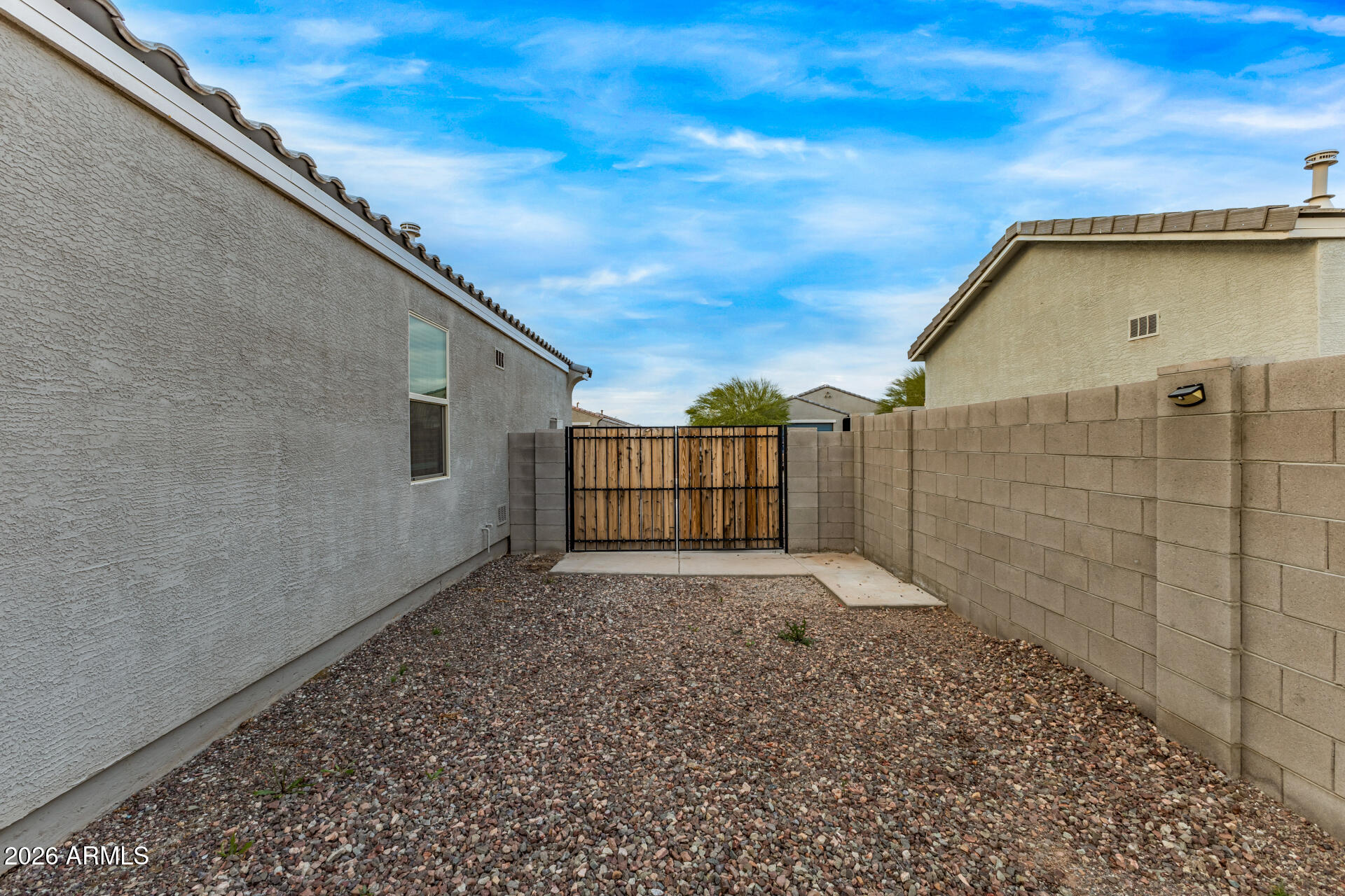 4337 East Italian Trotter Road San Tan Valley, AZ 85140 - Photo 35 of 35 a view of a backyard