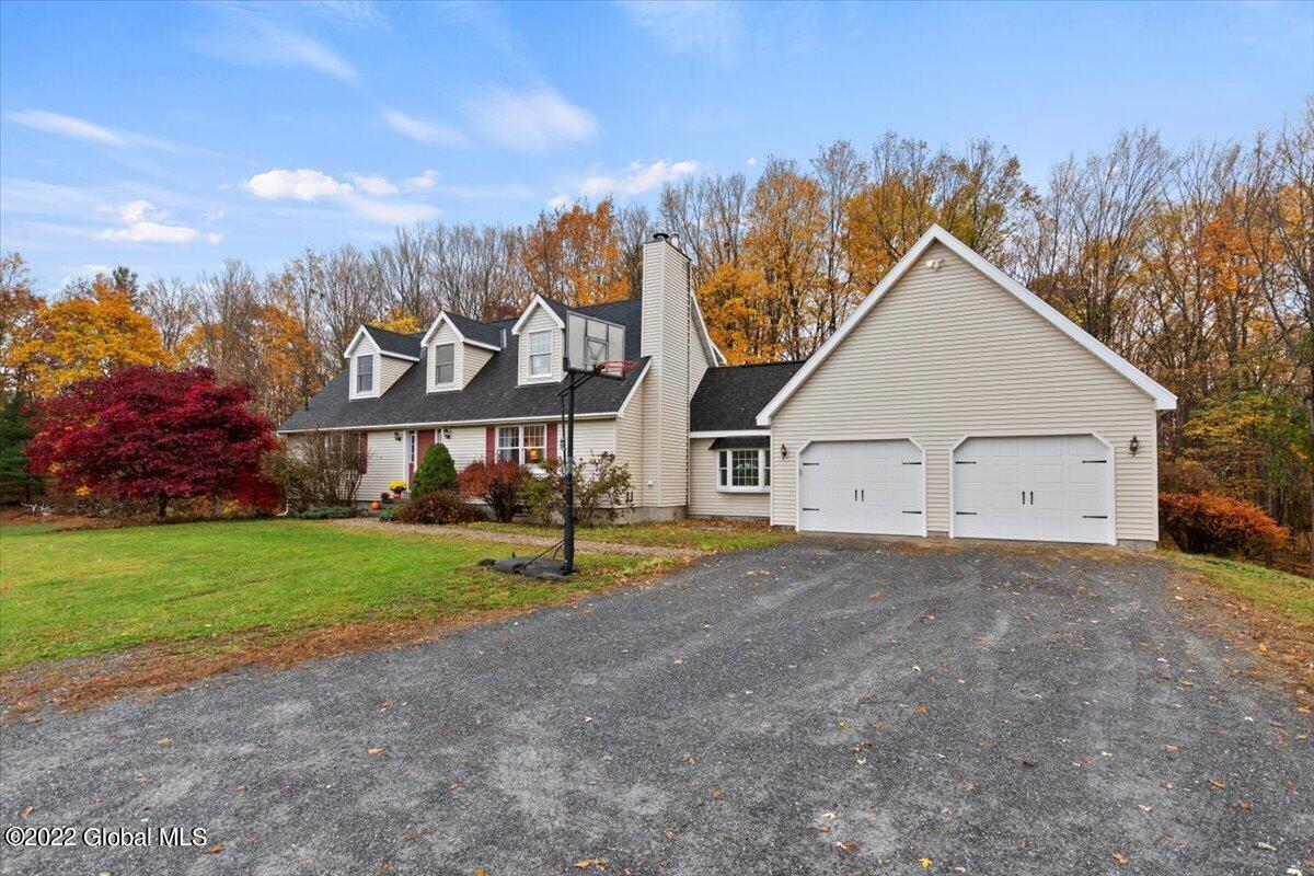 632 Wilson Hill Road Hoosick, NY 12090 - Photo 2 of 41 36-HMS_3360