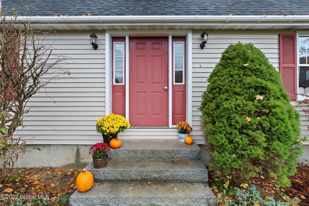 632 Wilson Hill Road Hoosick, NY 12090 - Photo 7 of 41 40-HMS_3379