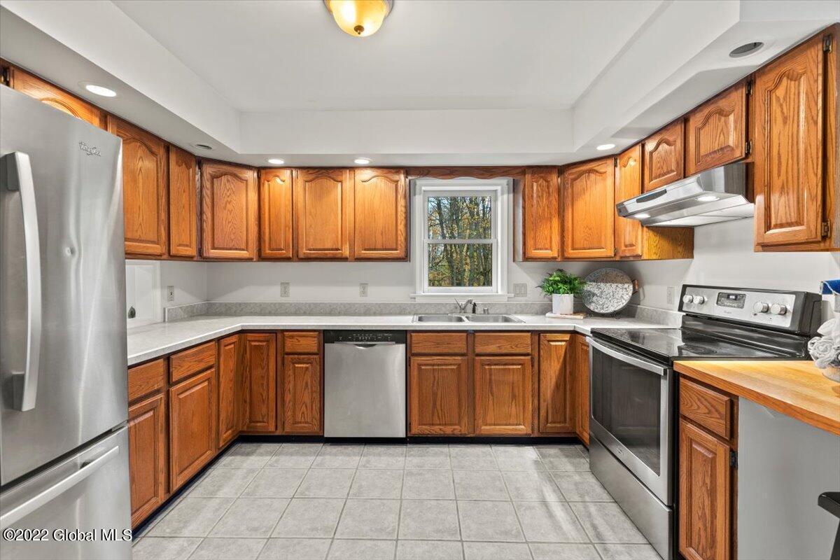 632 Wilson Hill Road Hoosick, NY 12090 - Photo 8 of 41 10-HMS_3154