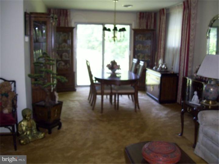 943 Callowhill Road Perkasie, PA 18944 - Photo 3 of 7 Dining Room