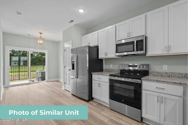 $326,900 | 213 Sandy Cv Lane, Sneads Ferry, NC 28460