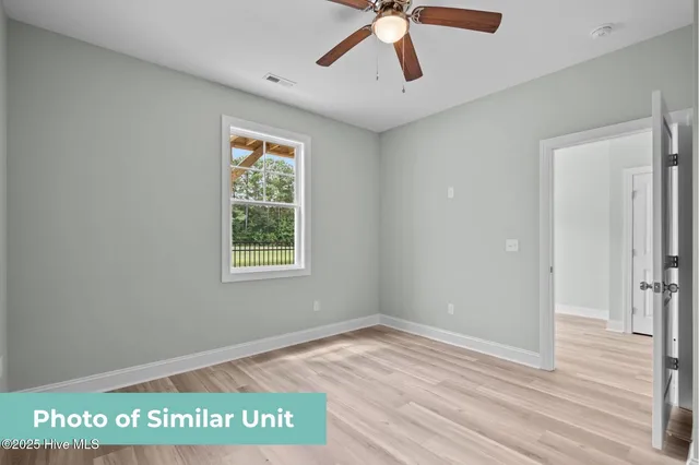 $326,900 | 213 Sandy Cv Lane, Sneads Ferry, NC 28460