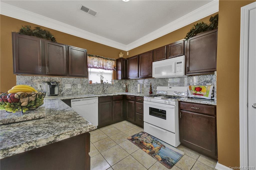 16336 Hayfield Road Charlotte, NC 28213 - Photo 14 of 38 Gallery Image 14