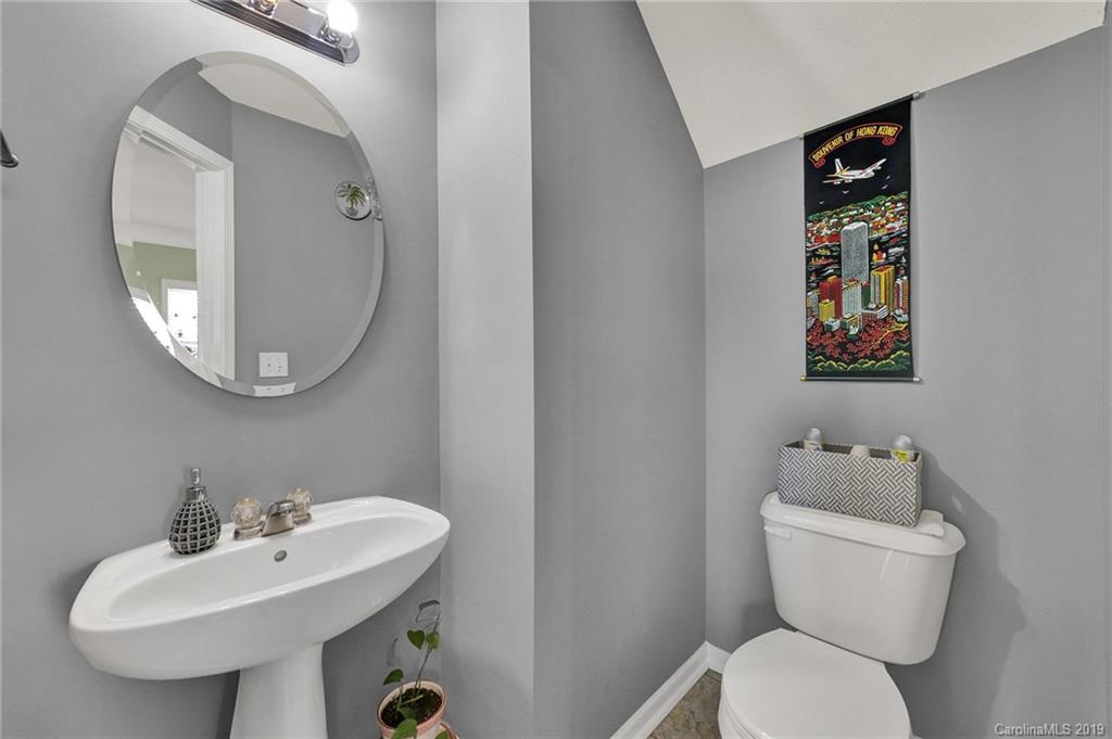16336 Hayfield Road Charlotte, NC 28213 - Photo 17 of 38 Gallery Image 17