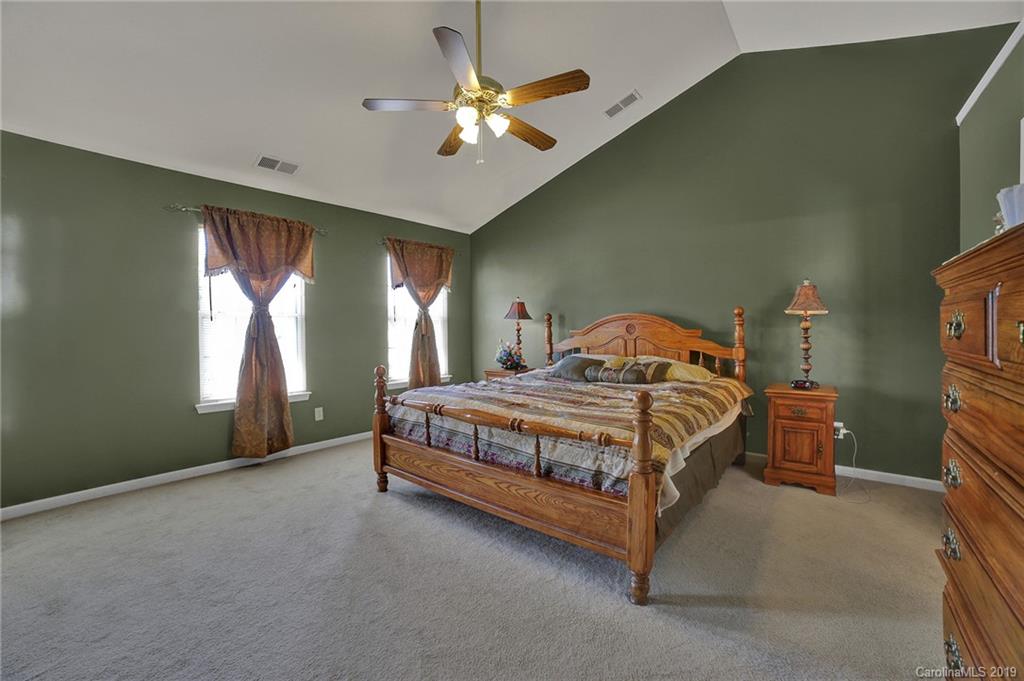 16336 Hayfield Road Charlotte, NC 28213 - Photo 20 of 38 Gallery Image 20