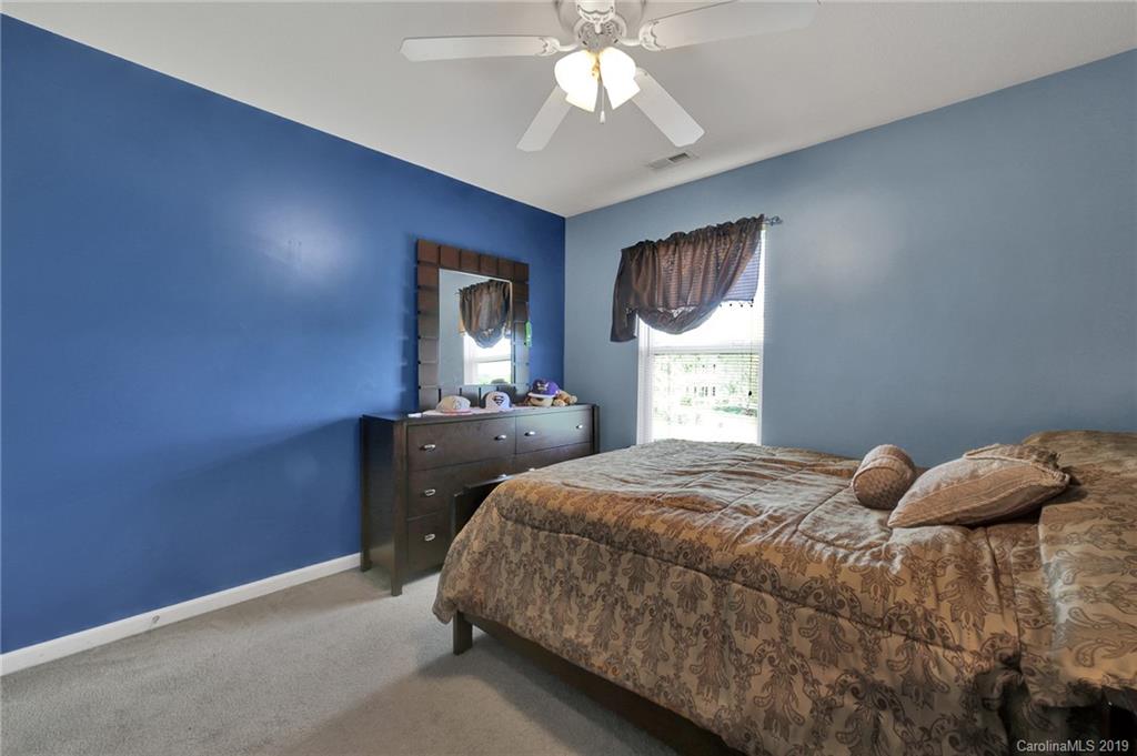 16336 Hayfield Road Charlotte, NC 28213 - Photo 29 of 38 Gallery Image 29