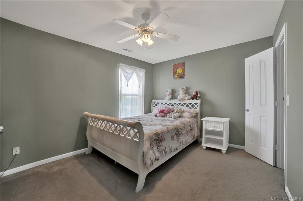 16336 Hayfield Road Charlotte, NC 28213 - Photo 30 of 38 Gallery Image 30