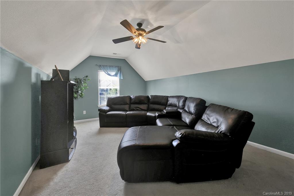 16336 Hayfield Road Charlotte, NC 28213 - Photo 34 of 38 Gallery Image 34