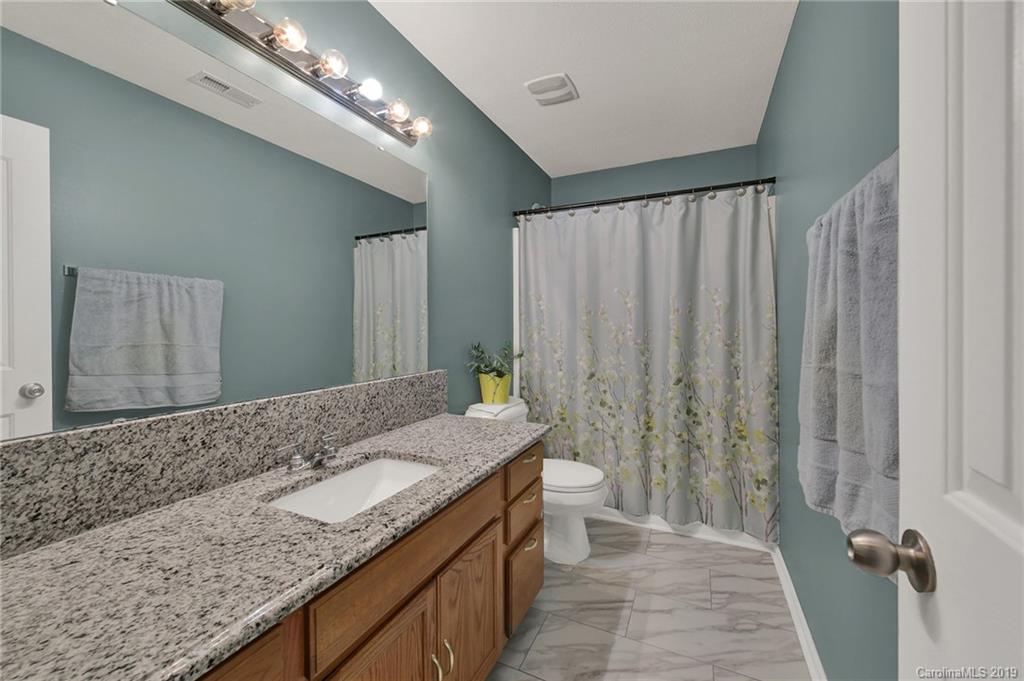 16336 Hayfield Road Charlotte, NC 28213 - Photo 37 of 38 Gallery Image 37