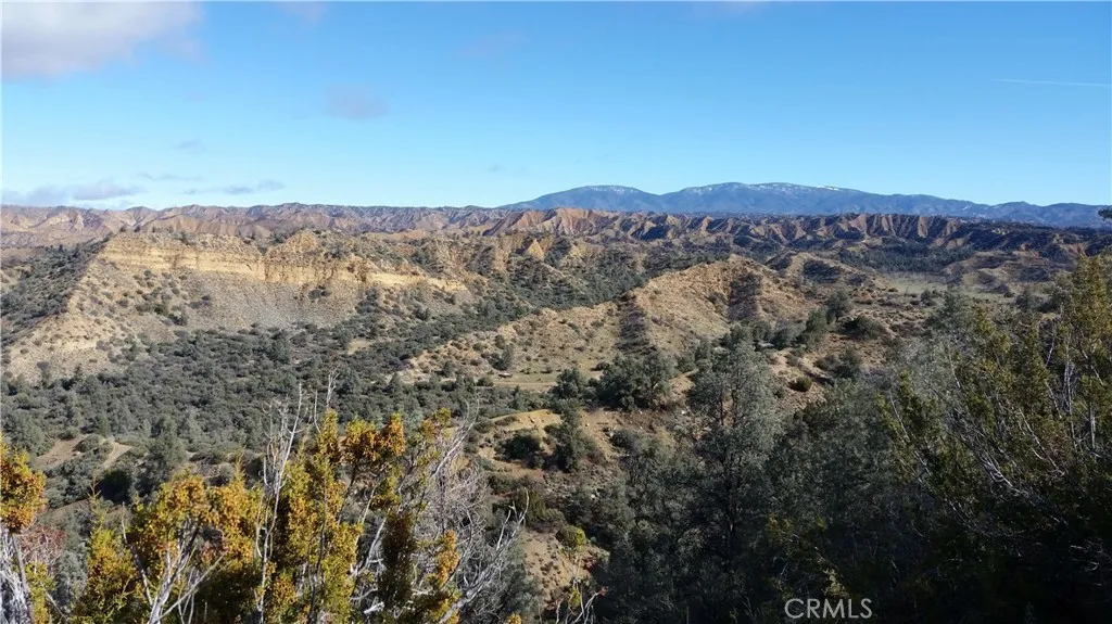 3151 Castle Creek Road Alton, CA 84710 - Photo 18 of 23 a view of a city with mountain
