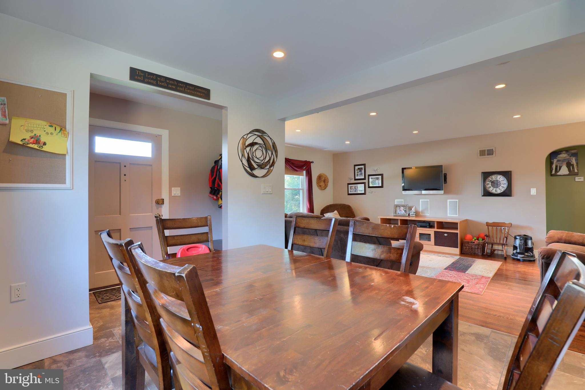 2109 Hobson Road Lancaster, PA 17602 - Photo 6 of 43 Gallery Image 6