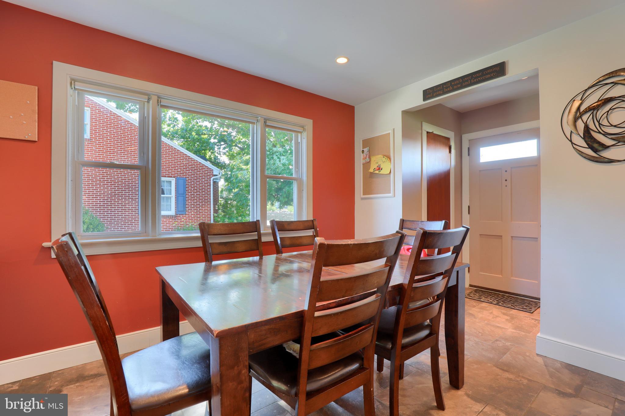 2109 Hobson Road Lancaster, PA 17602 - Photo 7 of 43 Gallery Image 7