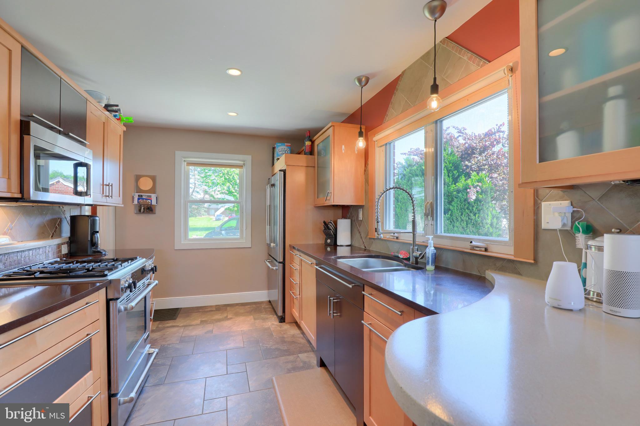 2109 Hobson Road Lancaster, PA 17602 - Photo 10 of 43 Gallery Image 10