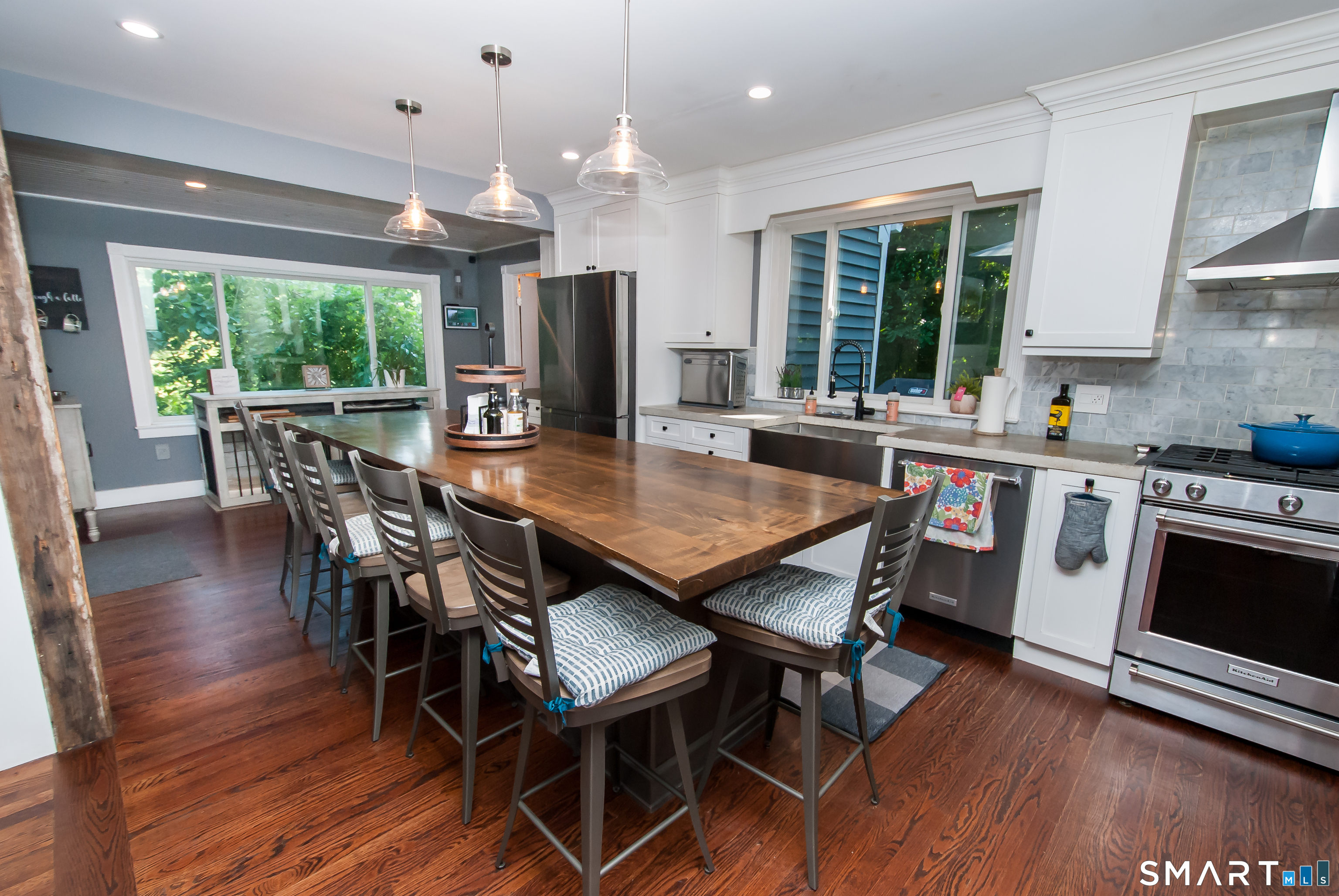 148 Middle River Road Danbury, CT 06811 - Photo 11 of 41