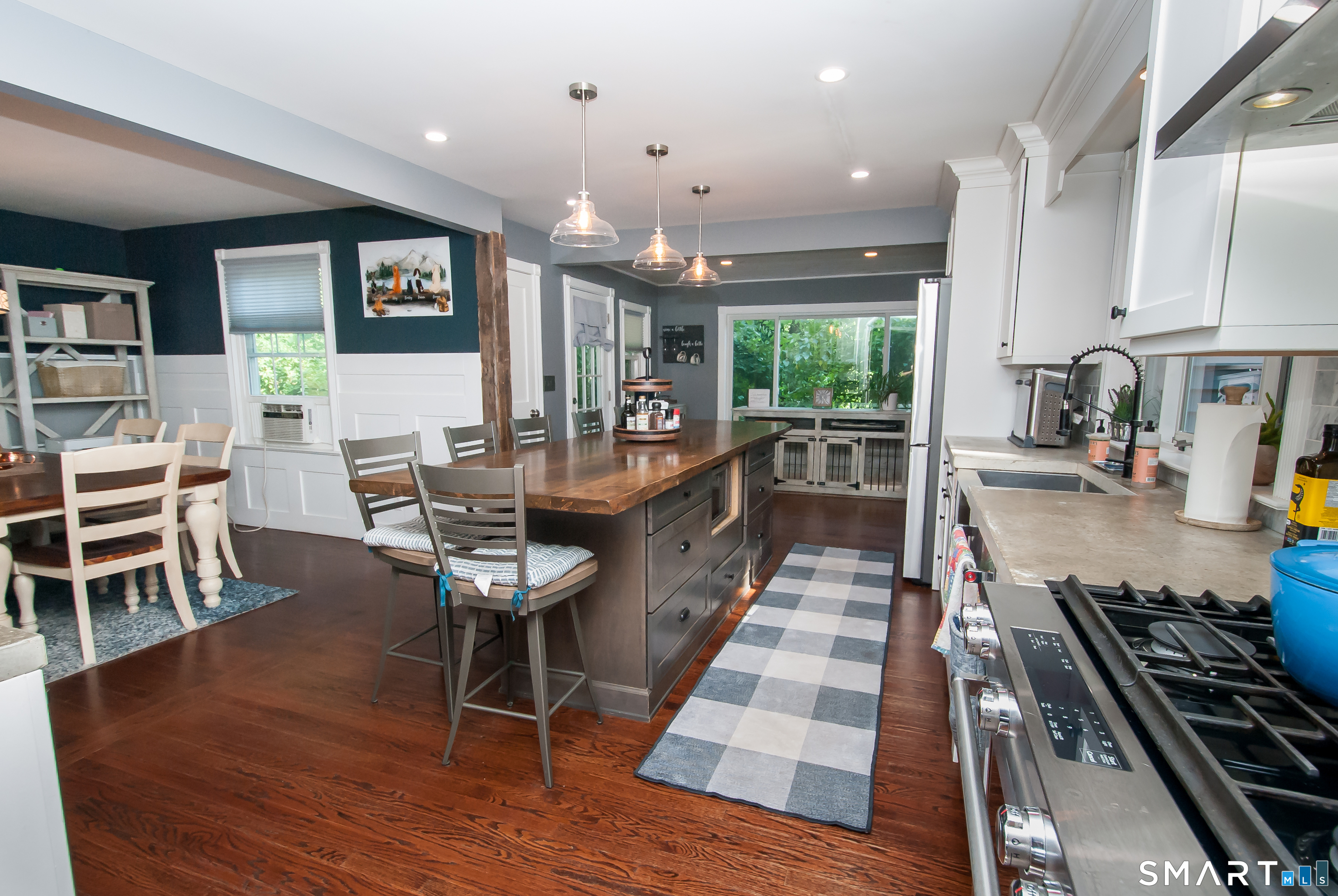 148 Middle River Road Danbury, CT 06811 - Photo 12 of 41