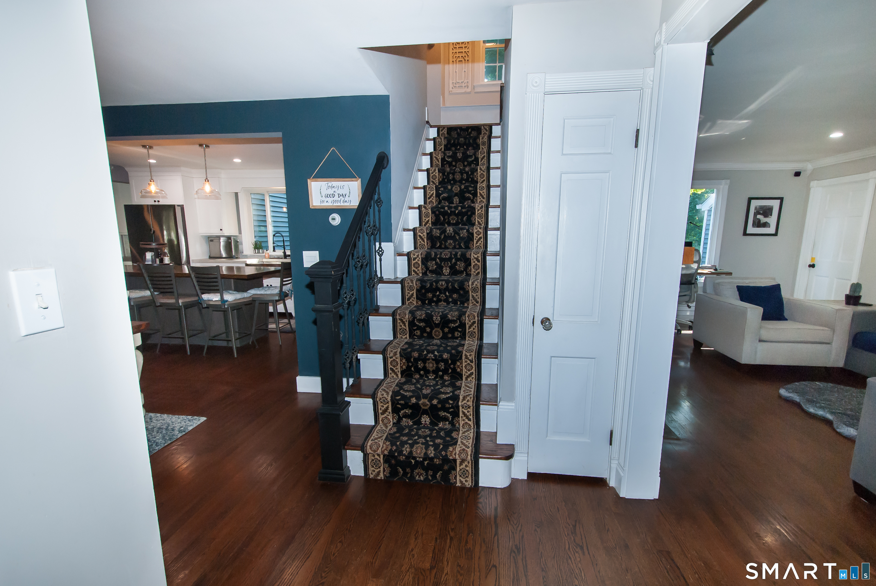 148 Middle River Road Danbury, CT 06811 - Photo 3 of 41