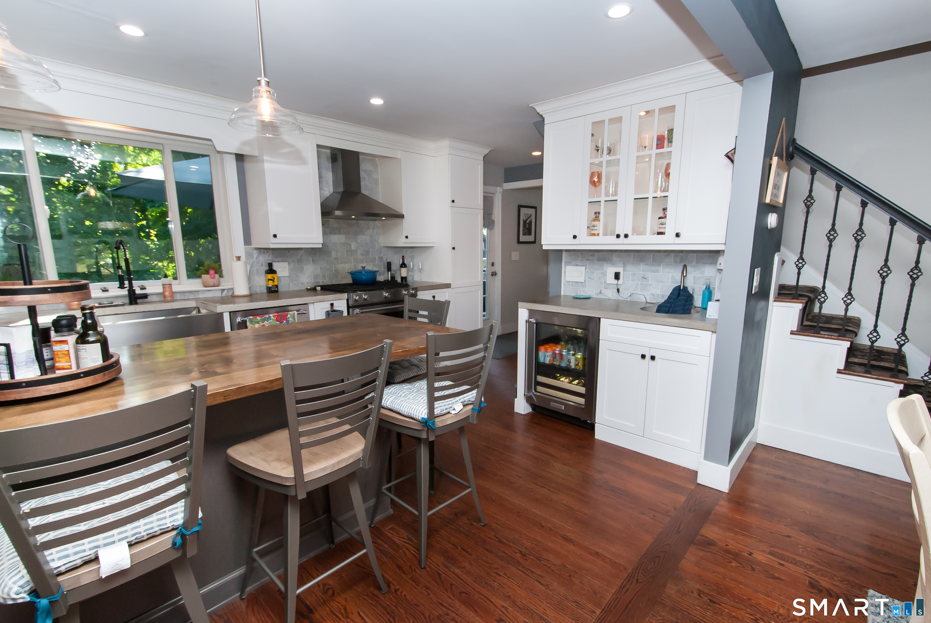 148 Middle River Road Danbury, CT 06811 - Photo 10 of 41