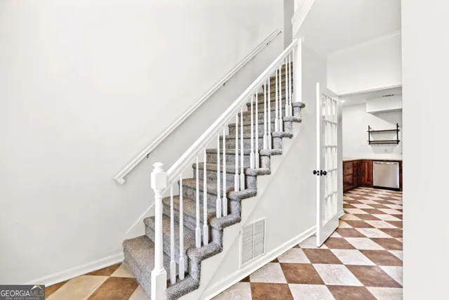 an empty room with windows