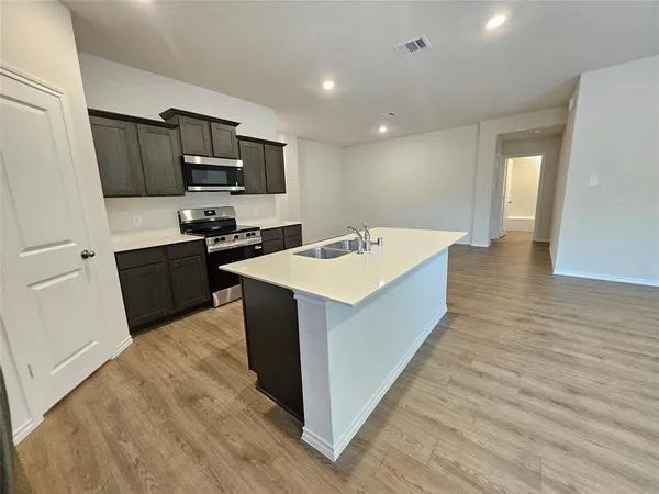 $2,150 | 341 Wild Rose Way, Princeton, TX 75407