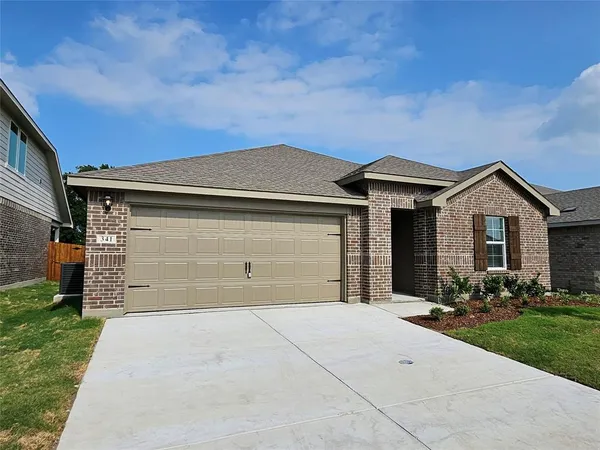 $2,150 | 341 Wild Rose Way, Princeton, TX 75407