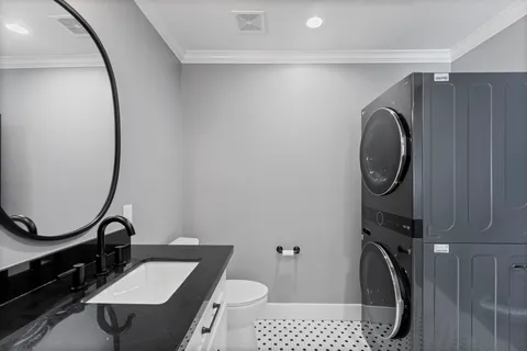 $600,000 | 1102 Winston Street, Houston, TX 77009