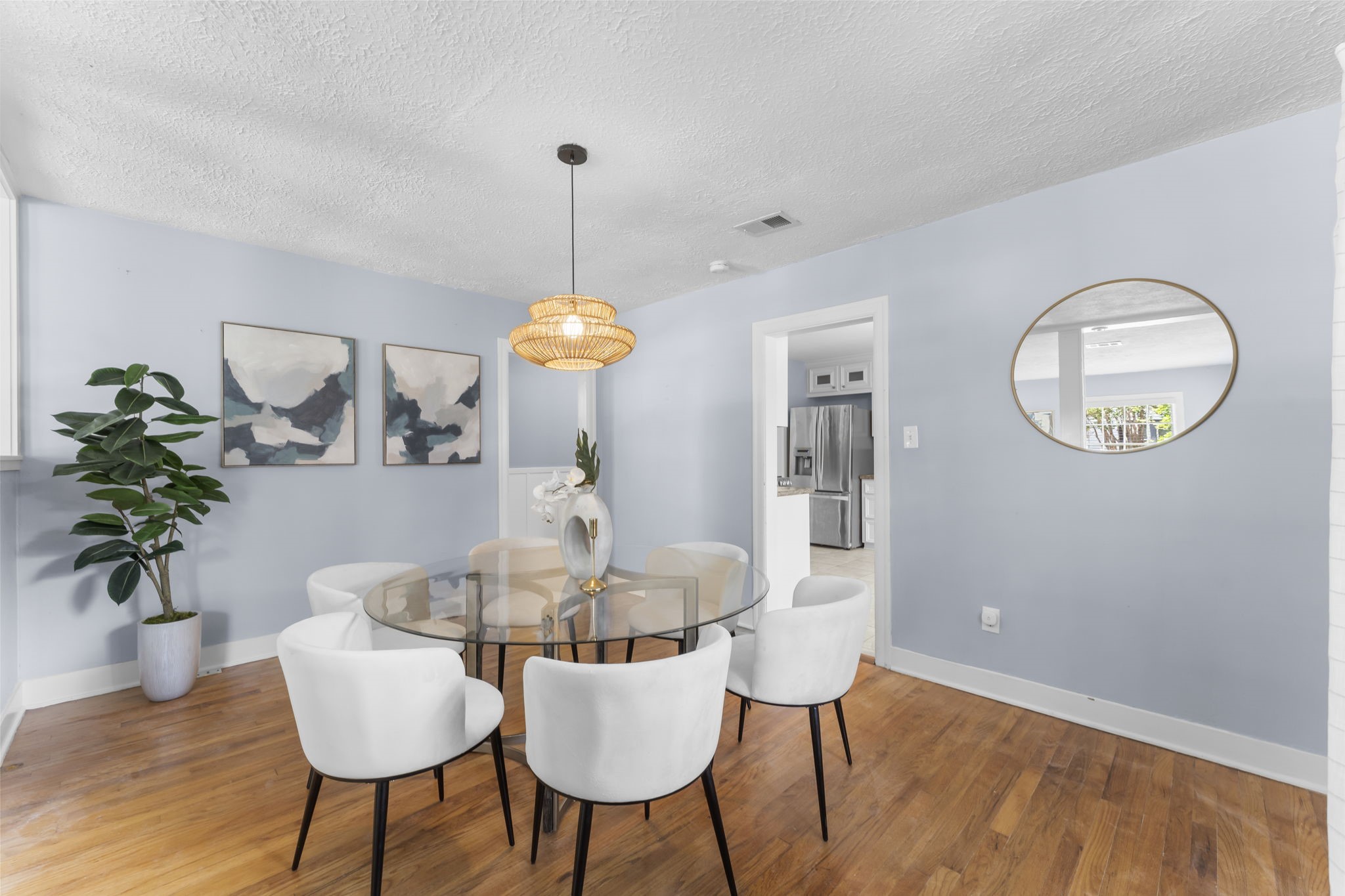 1102 Winston Street Houston, TX 77009 - Photo 4 of 45