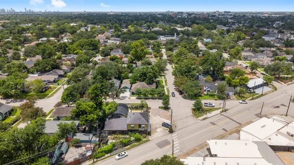 an aerial view of multiple house