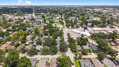 $600,000 | 1102 Winston Street, Houston, TX 77009