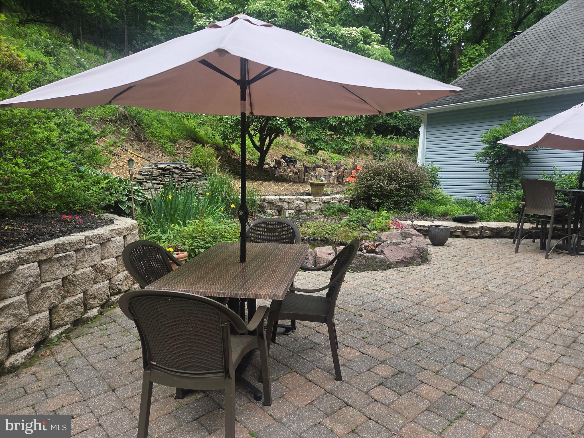 547 Seidels Run Road Leesport, PA 19533 - Photo 2 of 2
