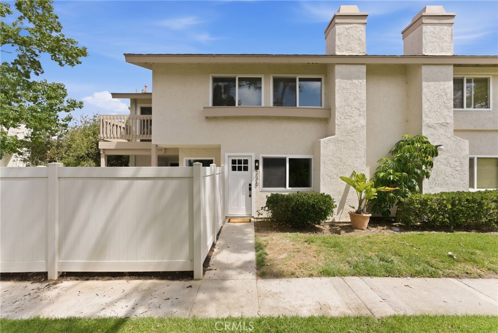 245 Countryhaven Road Encinitas, CA 92024 - Photo 3 of 35