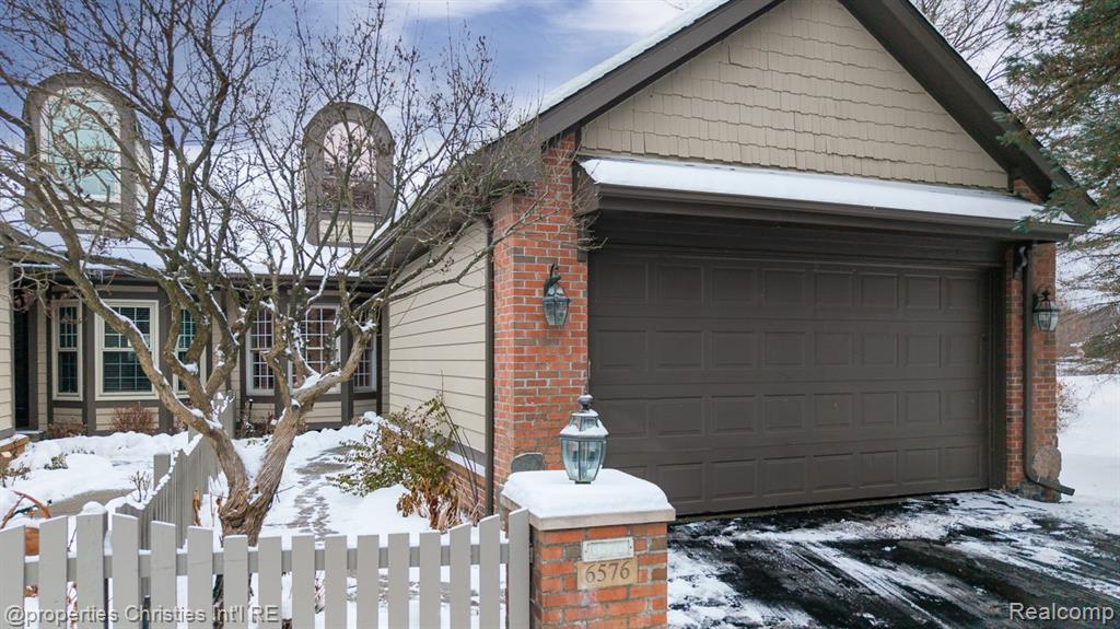 6576 Steeple Ridge Clarkston, MI 48346 - Photo 5 of 36 Gallery Image 5