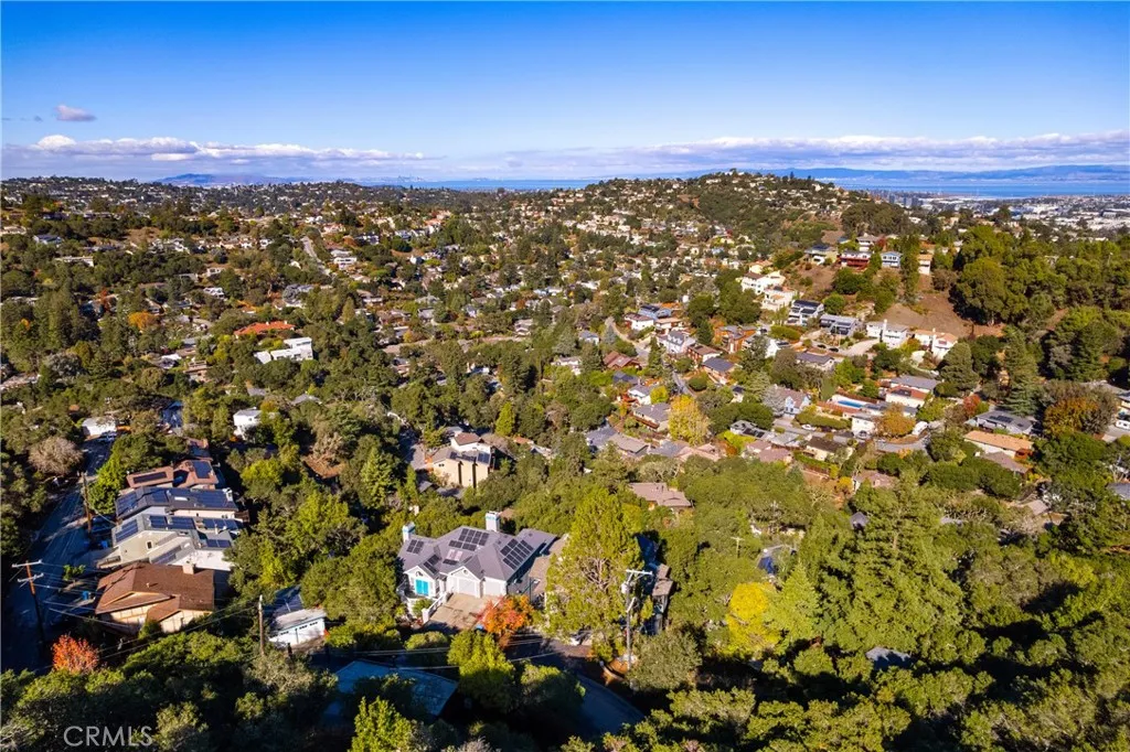 401 Winding San Carlos, CA 94070 - Photo 2 of 11 a view of a city