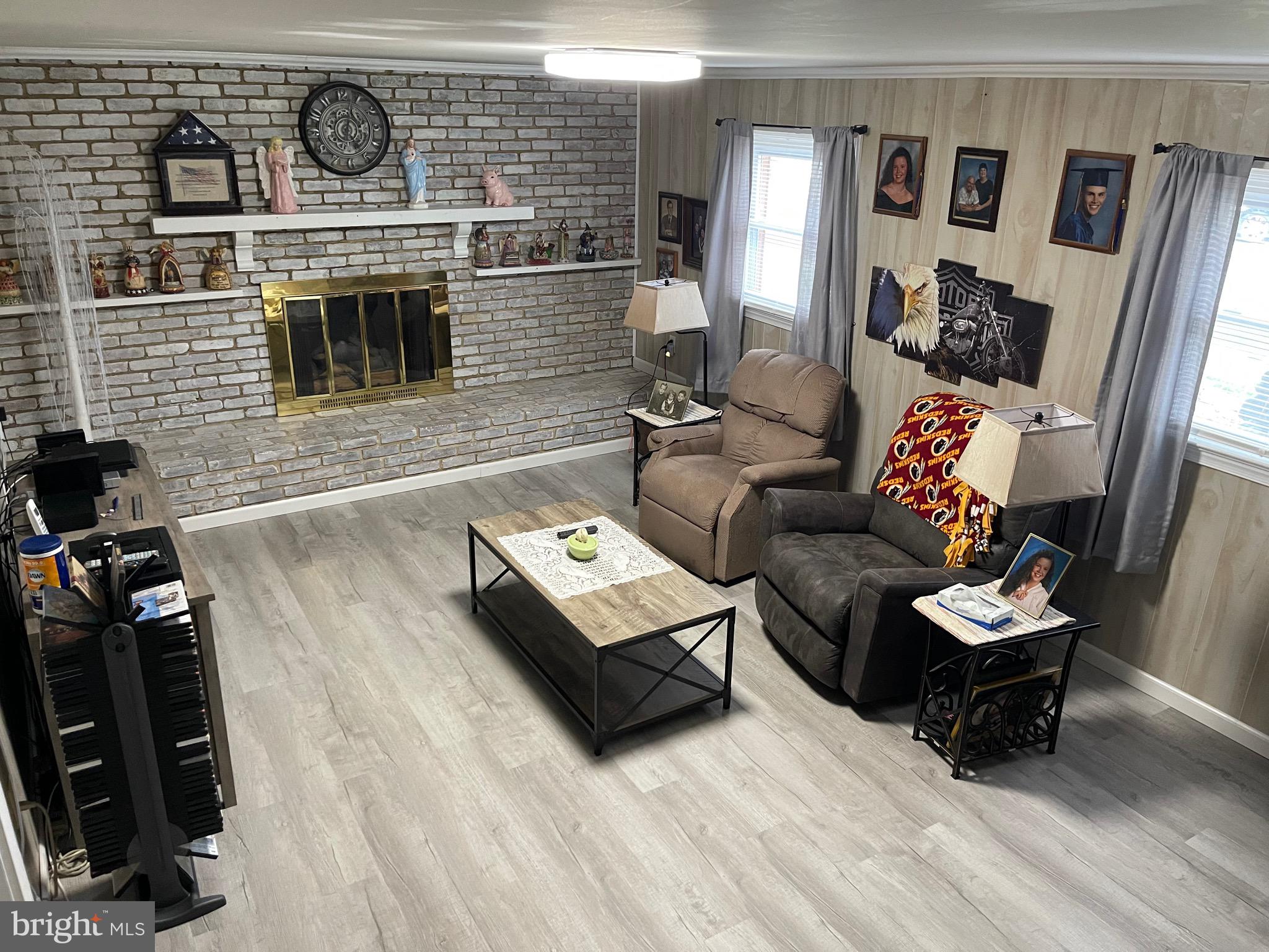 10002 Botsford Road Manassas, VA 20109 - Photo 23 of 41 Family Room
