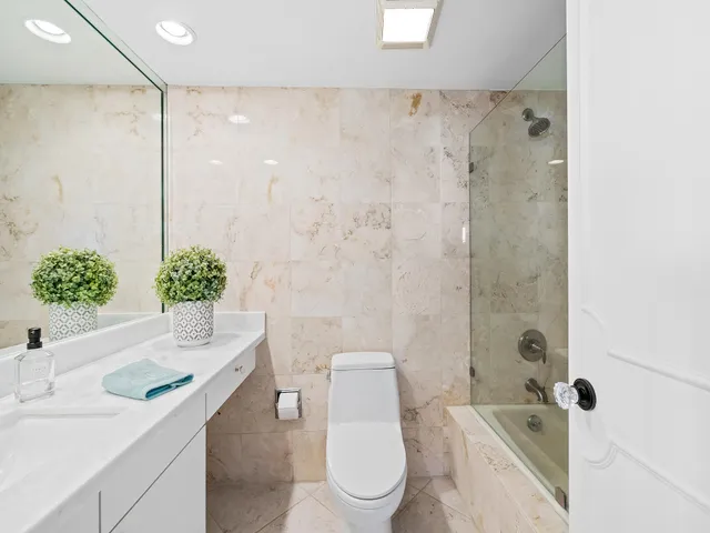 $11,000 | 3450 South Ocean Boulevard, Unit 505, Highland Beach, FL 33487