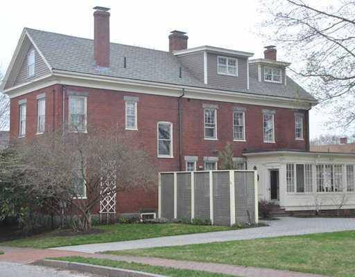 90 Prospect Street Portland, ME 04103 - Photo 4 of 7 Exterior Front.