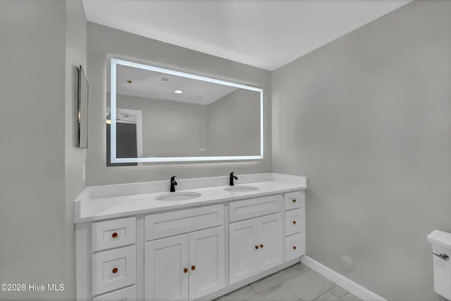 $1,700 | 1505 Cadfel Court, Unit 103, Wilmington, NC 28412