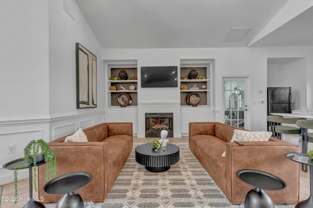 $1,700 | 1505 Cadfel Court, Unit 103, Wilmington, NC 28412