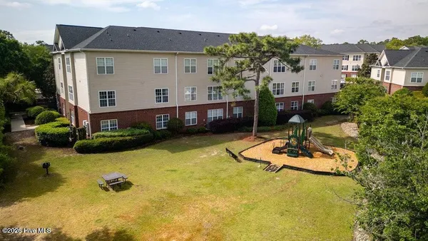 $1,650 | 1505 Cadfel Court, Unit 103, Wilmington, NC 28412