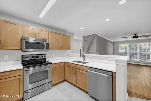 $1,700 | 1505 Cadfel Court, Unit 103, Wilmington, NC 28412