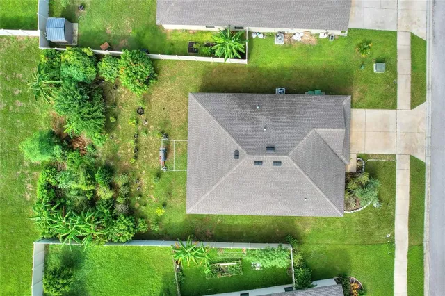 a view of building with outdoor space